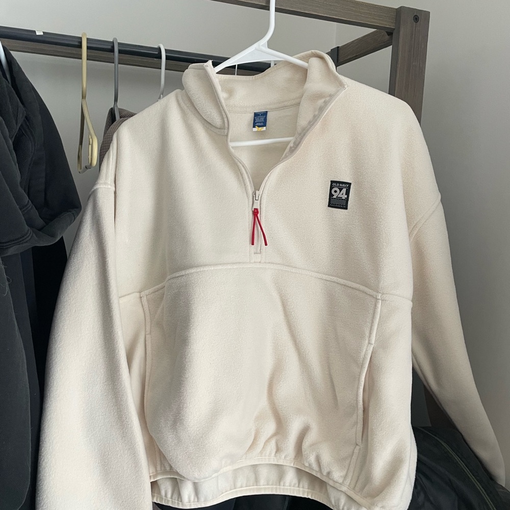 Old Navy Cream Quarter-Zip Sweatshirt